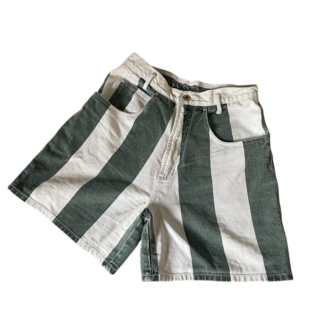 Vintage Green Nuovo High Waist Shorts